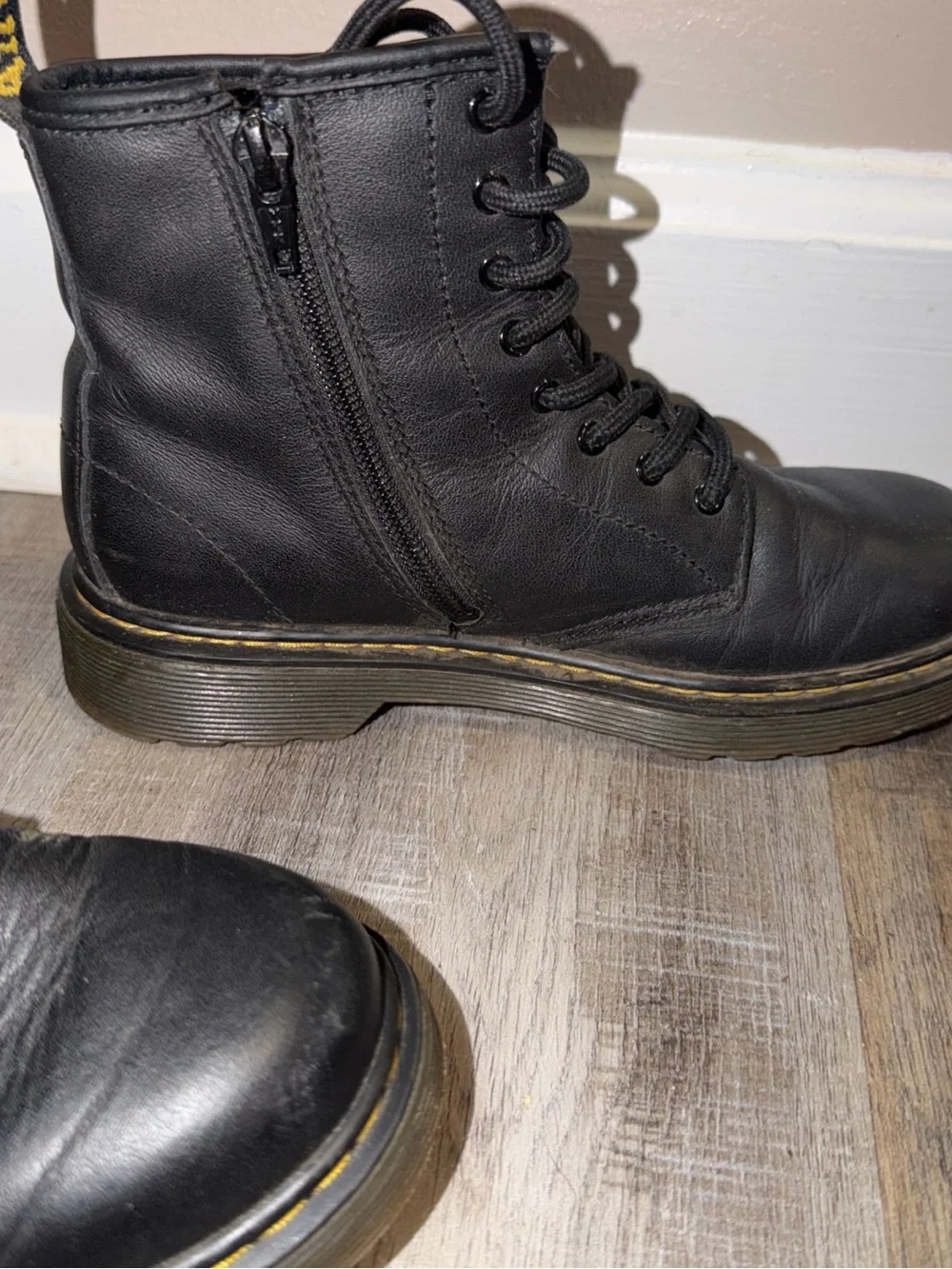 Dr. Martens Black Leather Kids Lace-Up Ankle Boots